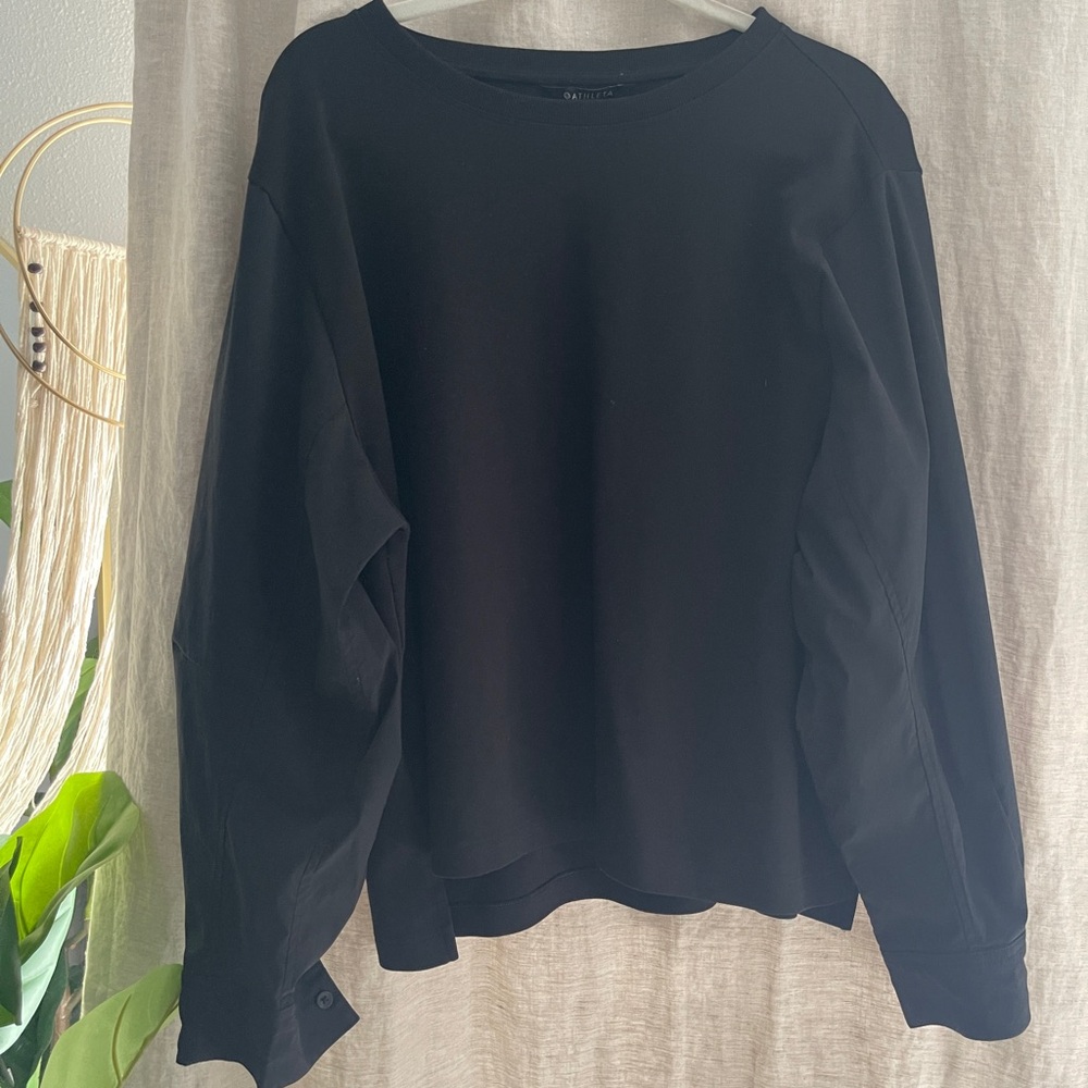 Athleta Black Boxy Long Sleeve Sweatshirt